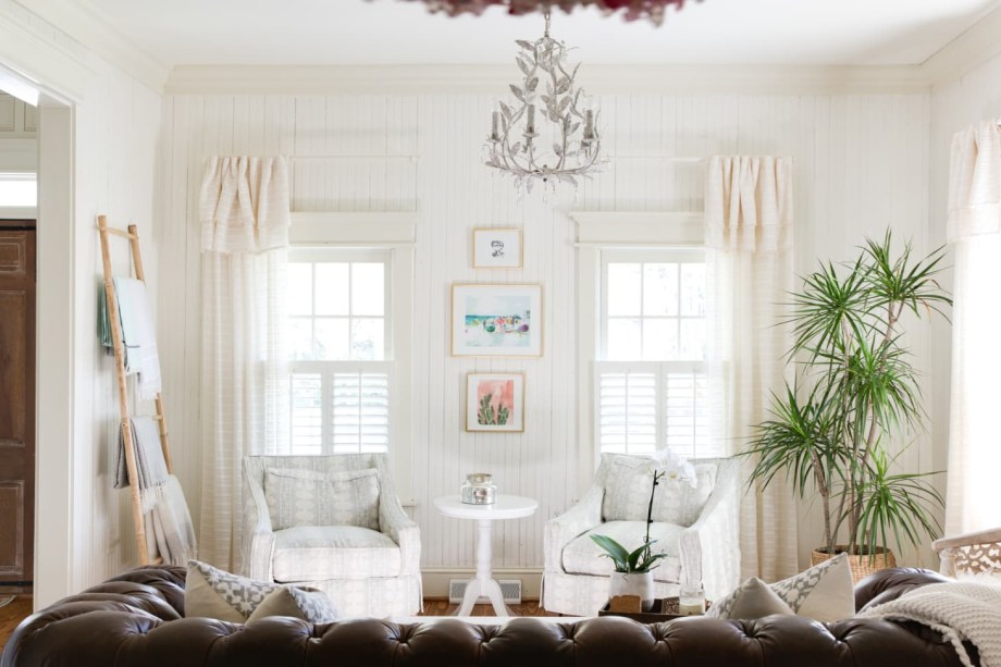 28 inspirações de cortinas estilosas para suas janelas