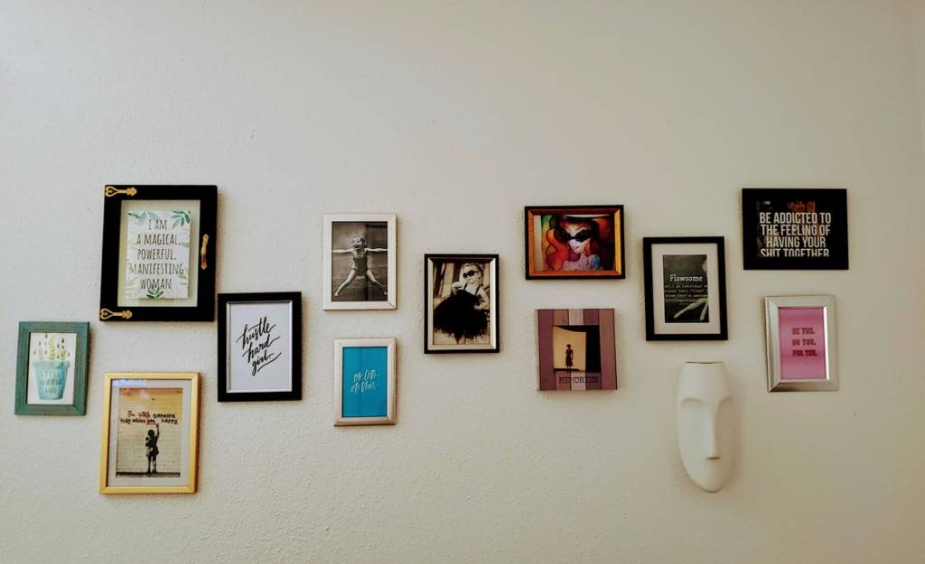 ideias-para-decorar-o-corredor-casa.com-1-unsplash-annette-mcgee ideias-para-decorar-o-corredor-casa.com-1-unsplash-annette-mcgee