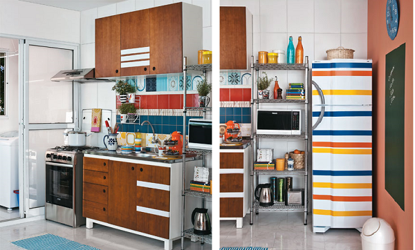 O mosaico de azulejos é uma solução em conta para fugir do lugar-comum. Faixas de adesivos – coloridas sobre o refrigerador e brancas sobre os móveis de madeira- customizam o ambiente. Tinta com efeito lousa completa a parede. Projeto de Fábio Galeazzo. O mosaico de azulejos é uma solução em conta para fugir do lugar-comum. Faixas de adesivos – coloridas sobre o refrigerador e brancas sobre os móveis de madeira- customizam o ambiente. Tinta com efeito lousa completa a parede. Projeto de Fábio Galeazzo.