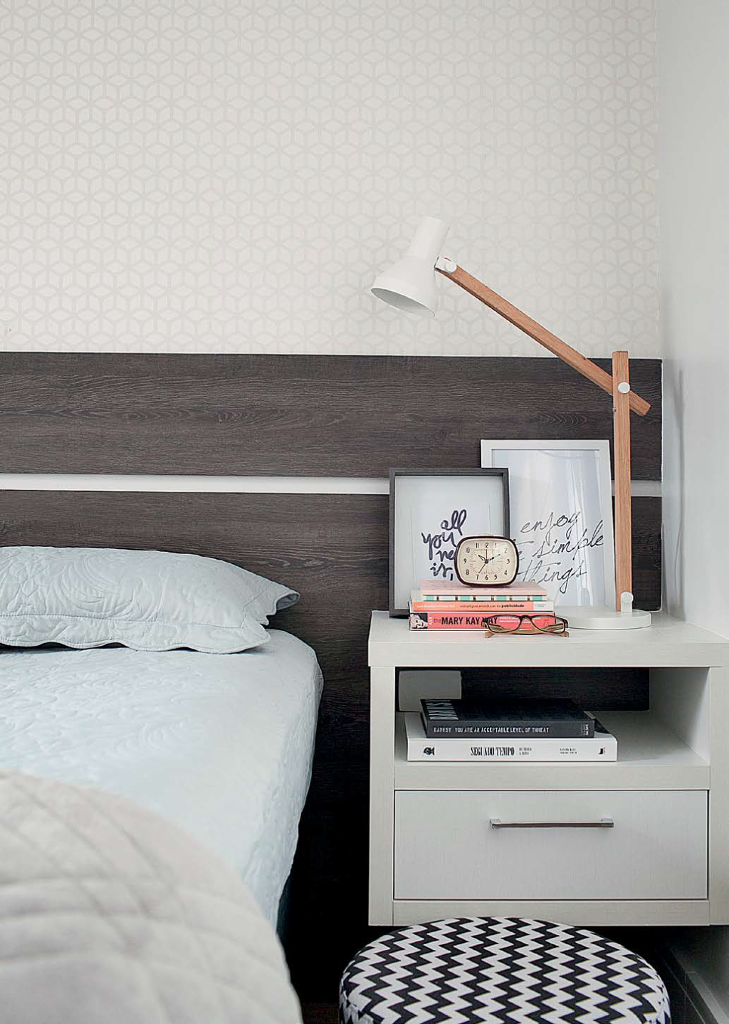 07-apartamento-de-65-m²-com-toques-de-cor-na-decoracao