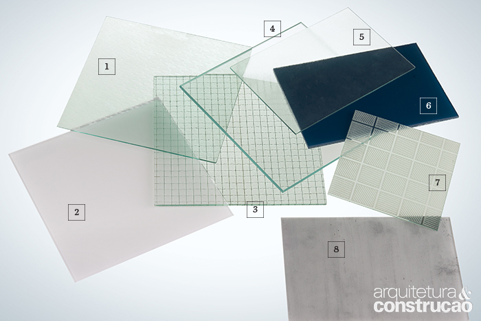 Decoração com benefícios: 1. O SGG Teorema, da Saint-Gobain, permite a entrada de luminosidade sem que o interior do imóvel seja visto de fora. Com textura suave, pode ser aplicado em janelas ou como revestimento de paredes, divisórias e móveis. Espessura: 4 mm. Preço médio: R$ 61 o m²; 2. Pintado em processo industrial, o Coverglass Extrabranco, da Cebrace, tem alta durabilidade: a intensidade do colorido permanece inalterada ao longo do tempo. Vai em paredes, móveis, tampos e portas. Espessura: de 4 a 6 mm. A partir de R$ 500 o m²; 3. Além de enfeitar, o modelo translúcido da Conlumi também oferece segurança em claraboias, toldos, guarda-corpos... A espessura vai de 5 a 7 mm. O m² custa R$ 210; 4. O diferencial do Diamant, da Cebrace, é sua extrema transparência. É adequado a qualquer aplicação do vidro comum. De 4 a 10 mm. Custa em média R$ 300 o m² (4 mm); 5. Tendo impressão que imita pele de animal, a peça da UBV cai bem em divisórias, portas e tampos de mesa. Recebe todos os tipos de beneficiamento. Entre 3 e 7 mm de espessura, no valor de R$ 200 por m²; 6. Da Camp Vetro, a folha colorida é recomendada para áreas internas, sobretudo no mobiliário e em divisórias (não é de segurança). A espessura chega a até duas camadas de 19 mm cada. O metro vale R$ 300 (4 mm + 4 mm, branco e preto); 7. O produto da Vipel oferece diversas cores e desenhos. Além de ser temperado, não arranha nem descasca. Indicado para compor vidros insulados (duplos ou triplos), laminados, divisórias, tampos de mesa e guarda-corpos. De 4 mm a 19 mm, por R$ 110 o m²; 8. A versão Concreto, da linha Pietrasanta, da Cinex, que imita de pedras a metais, é feita com impressão digital de alta resolução. Uso em portas e revestimentos de parede. Com 4 mm, custa a partir de R$ 1,5 mil o m². Preços pesquisados em junho de 2016. Os valores podem variar de acordo com a espessura e a composição requeridas pelo projeto.