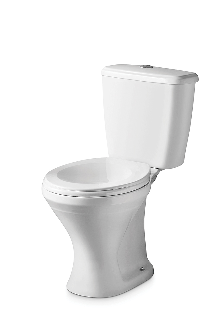Com caixa acoplada, a bacia Adapt (37,5 x 39,5 x 60 cm), da linha Diamantina, foi desenvolvida para substituir o sanit&aacute;rio convencional sem quebra-quebra, j&aacute; que permite utilizar a mesma rede hidr&aacute;ulica com pequenas adapta&ccedil;&otilde;es. Seu duplo acionamento (3 e 6 litros) promete a economia de at&eacute; 40% de &aacute;gua por fluxo. Da Icasa.