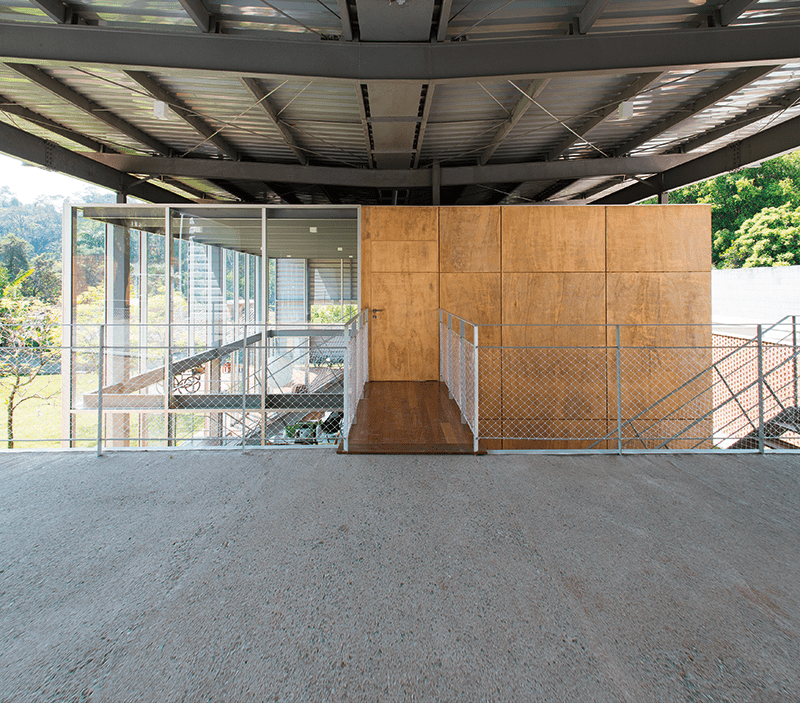 Residência paulista é inspirada na casa de Ray e Charles Eames