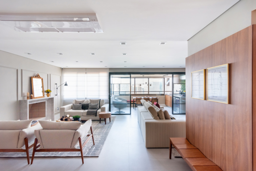 Apartamento de 190m² possui elementos modernos e clássicos
