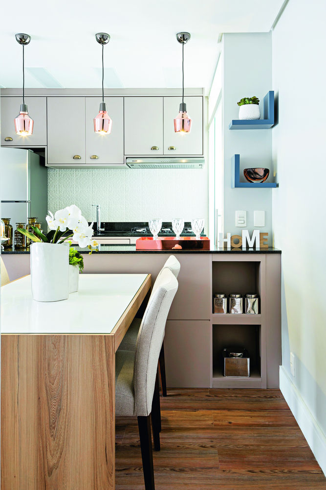 Apartamento de 61 m² com conceito aberto jantar