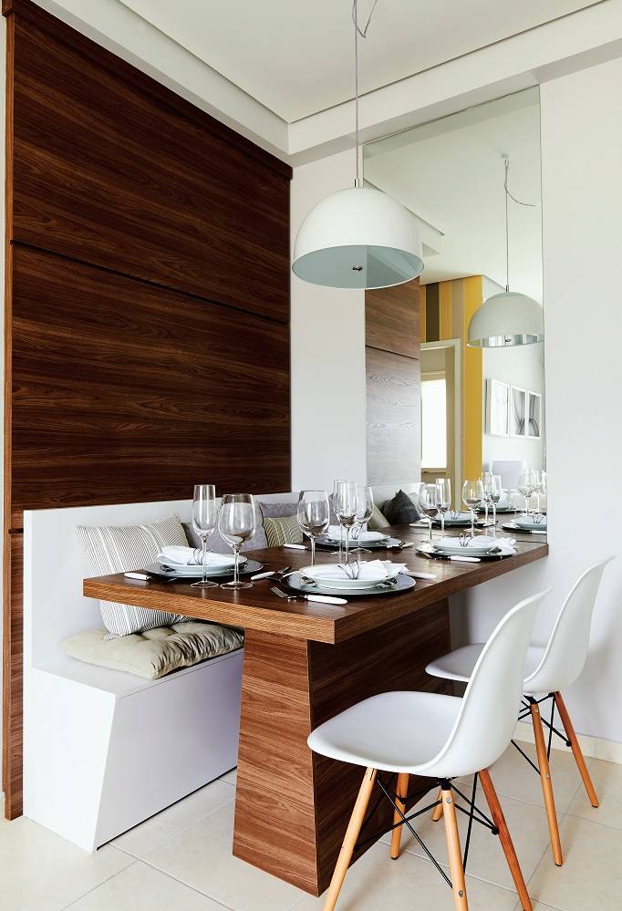 Apartamento pequeno 47 m² planejados para uma familia com quatro jantar