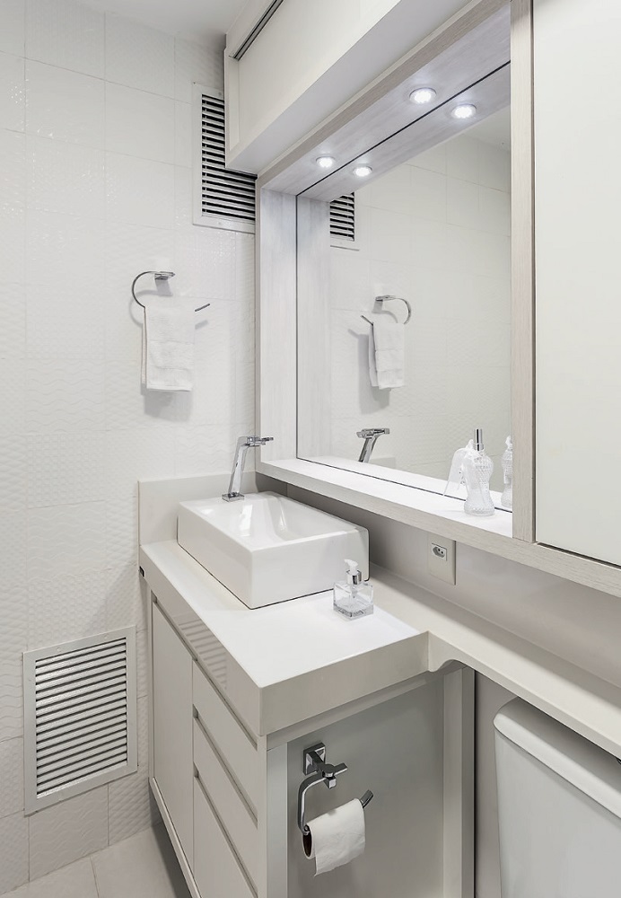 Apê de 66 m² compacto, charmoso e vestido para arrasar banheiro