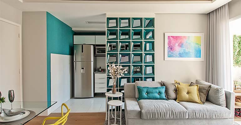 53m²: cor cobre e decoração clean personalizam um apê  Decoração cozinha  apartamento pequeno, Decoração de casas simples, Decoração cozinha pequena