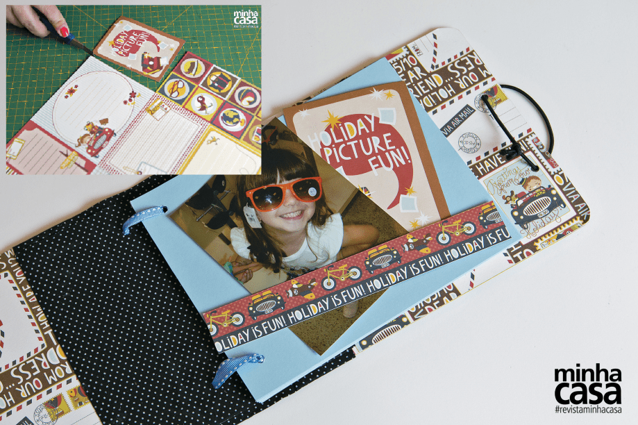 12. Decore as páginas montando composições com fotos, figuras recortadas de papéis para scrapbooking e outros enfeitinhos criativos.
