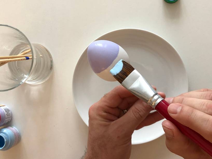 5- Pintar a segunda metade com outra cor. 5- Pintar a segunda metade com outra cor.