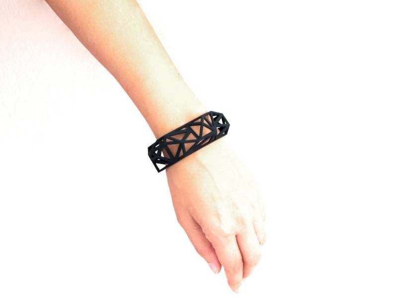 Da Archetype Z Studio, a pulseira custa $32.