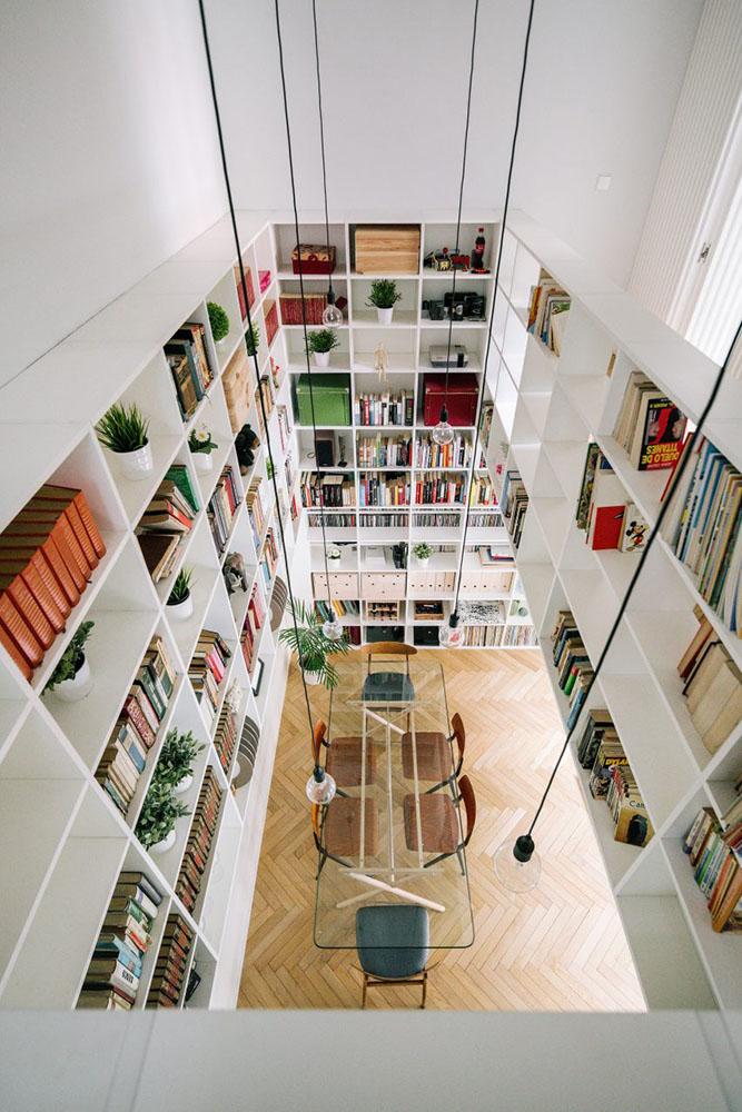 10 bibliotecas em casa que formam os melhores cantinhos de leitura