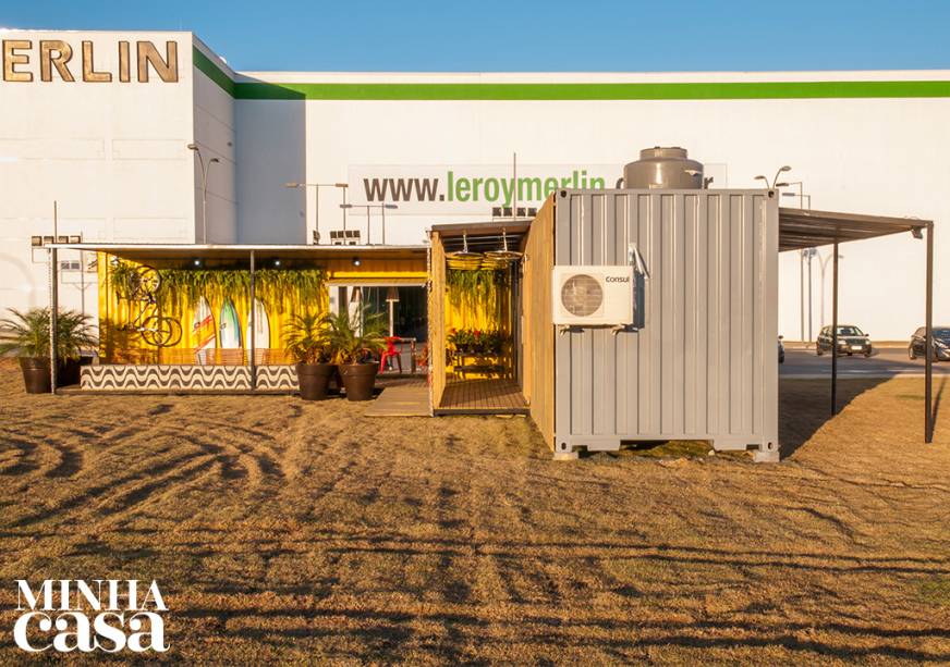 Um lar completo instalado em dois contêineres compõe a exposição itinerante Casa Viva, da Leroy Merlin