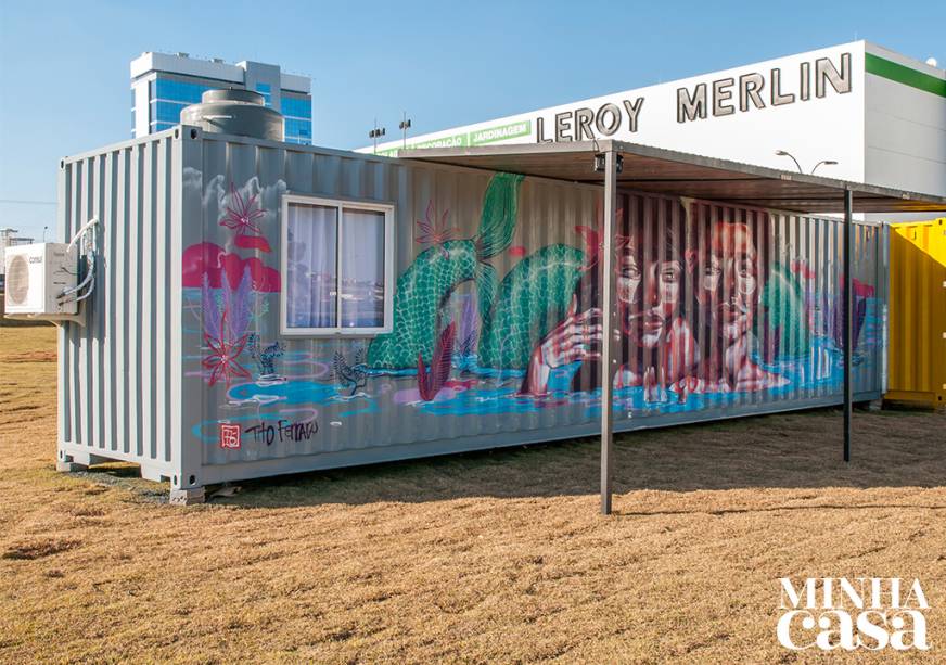 Um lar completo instalado em dois contêineres compõe a exposição itinerante Casa Viva, da Leroy Merlin