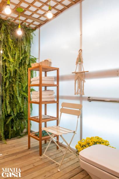 Um lar completo instalado em dois contêineres compõe a exposição itinerante Casa Viva, da Leroy Merlin