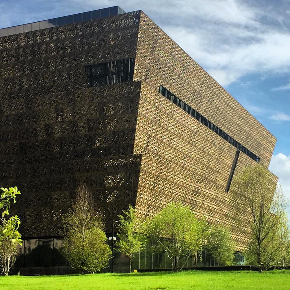 David Adjaye recebe o prêmio Design do Ano de 2017