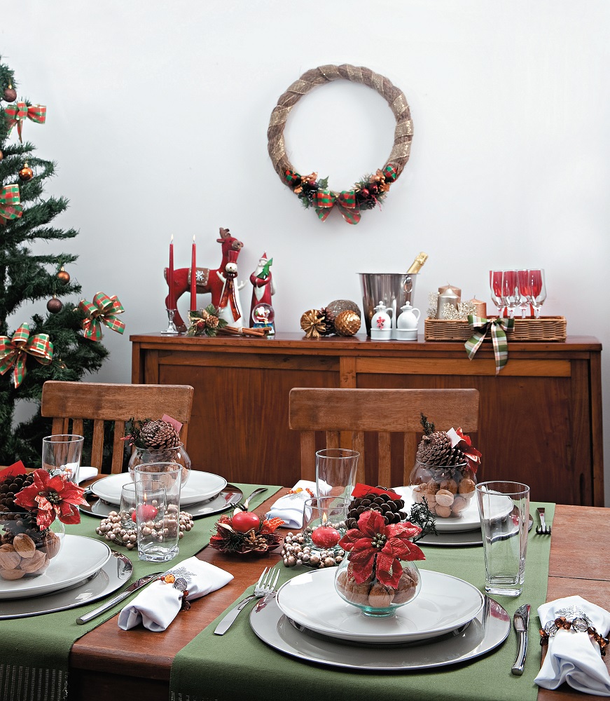 decoração clássica para mesa da ceia de Natal3