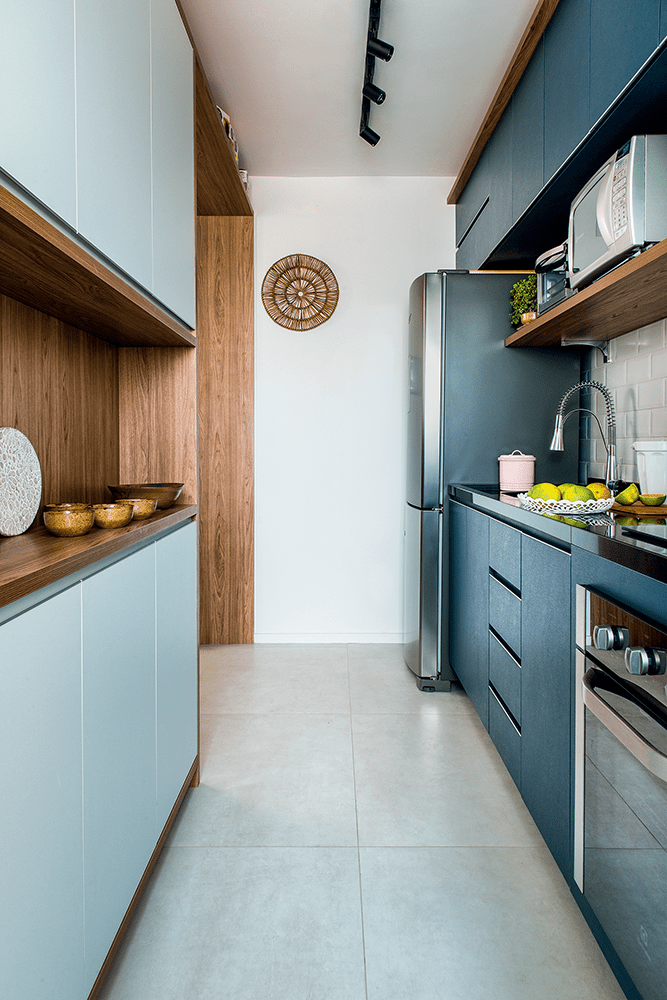 decoração-de-apartamento-pequeno-com-móveis-sob-medida-e-painéis-cozinha (2)