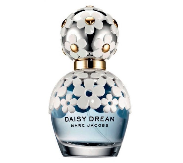 Notas de amora, grapefruit, pera, jasmim, lichia, glicínia, água de coco e almíscar se harmonizam no perfume Daisy Dream (30 ml), de Marc Jacobs: US$ 78 na Sephora.