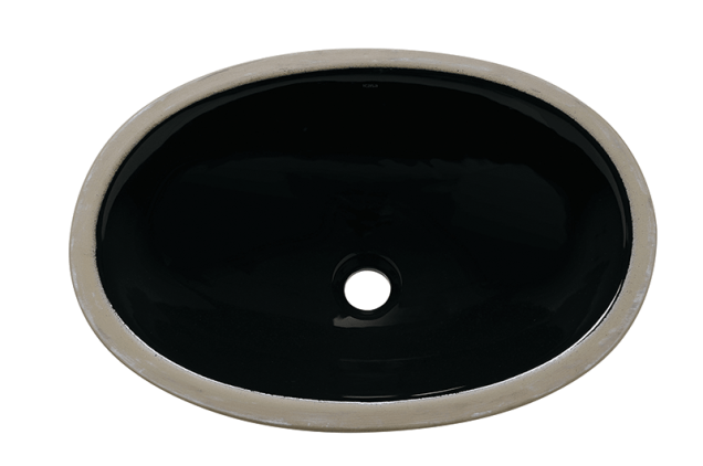 Formato dos mais usados, o ovalado agrada quem opta por versões de embutir. Esta, de cerâmica preta, mede 16 x 36 x 49 cm . Da Icasa