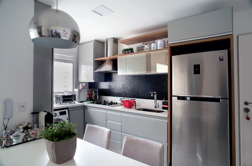 Espaço de sobra no apê de apenas 38 m² cozinha