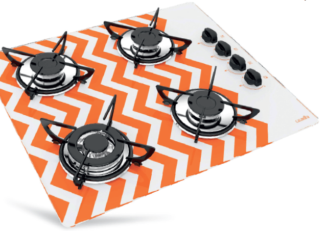 Da Casavitra, o cooktop 4 Bocas Rápido Zig Zag Laranja tem mesa de vidro temperado (58 x 50 cm), grades esmaltadas, três queimadores de 1,75 kW e um de 3,3 kW. Extra.com R$ 425,90