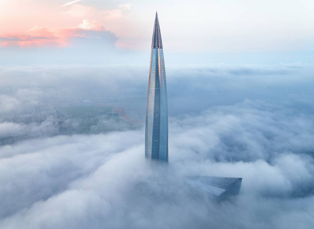 Prédio de 462 metros de altura é o mais alto da Europa Prédio de 462 metros de altura é o mais alto da Europa