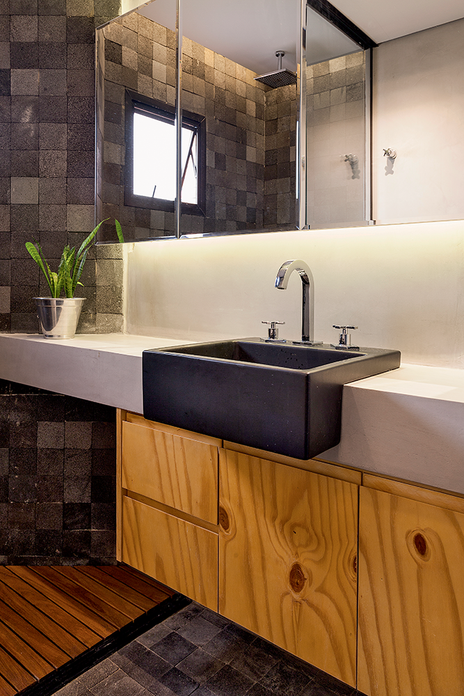 loft-de-38-m2-com-estilo-industrial-e-ambientes-integrados-banheiro