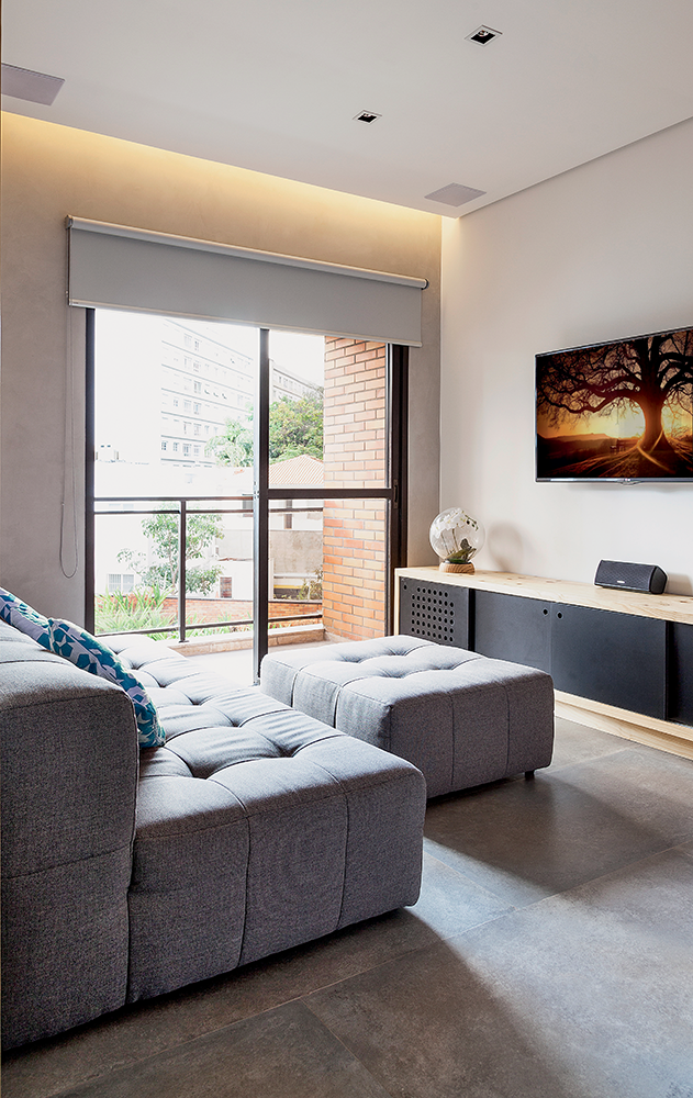 loft-de-38-m2-com-estilo-industrial-e-ambientes-integrados-sala