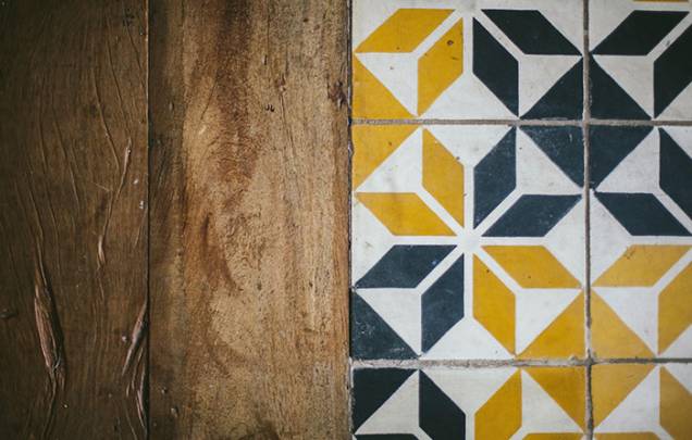 Por Histórias de Casa Por Histórias de Casa
