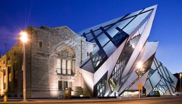 Museu Real de Ontário, assinado por Studio Libeskind, Canadá.