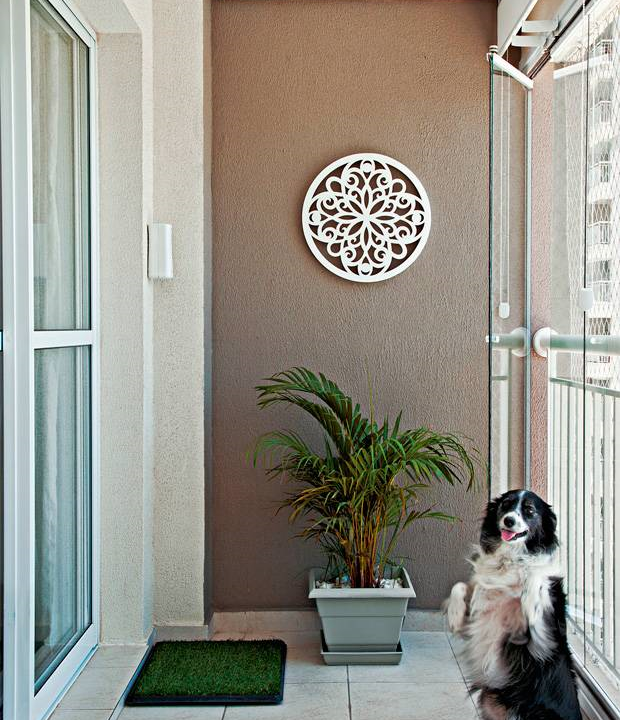 O apartamento ganhou um quintal na varanda