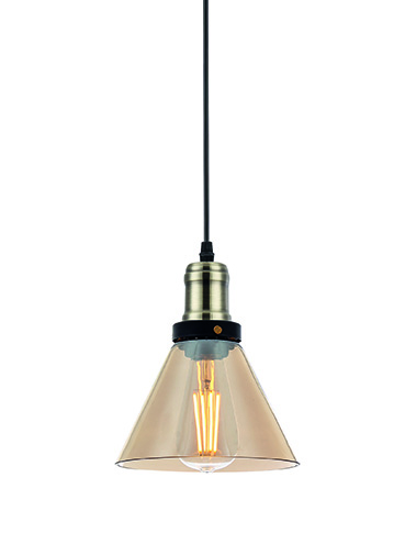 ONDA RETRÔ: Somando a economia do led a um tom de luz aconchegante, a Blumenau Iluminação lançou o pendente Vintage Âmbar, de vidro e aço, com soquete E27 e cabo regulável em até 90 cm. Acima, o modelo Cone, por R$ 159,54, exibe lâmpada de filamento com preços entre R$ 19 e R$ 34.