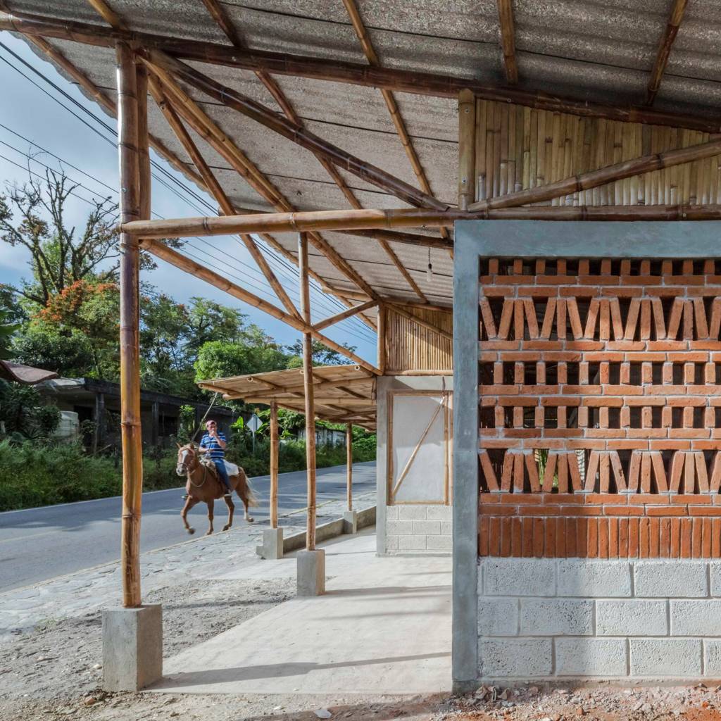 8 construções lindas feitas de bambu