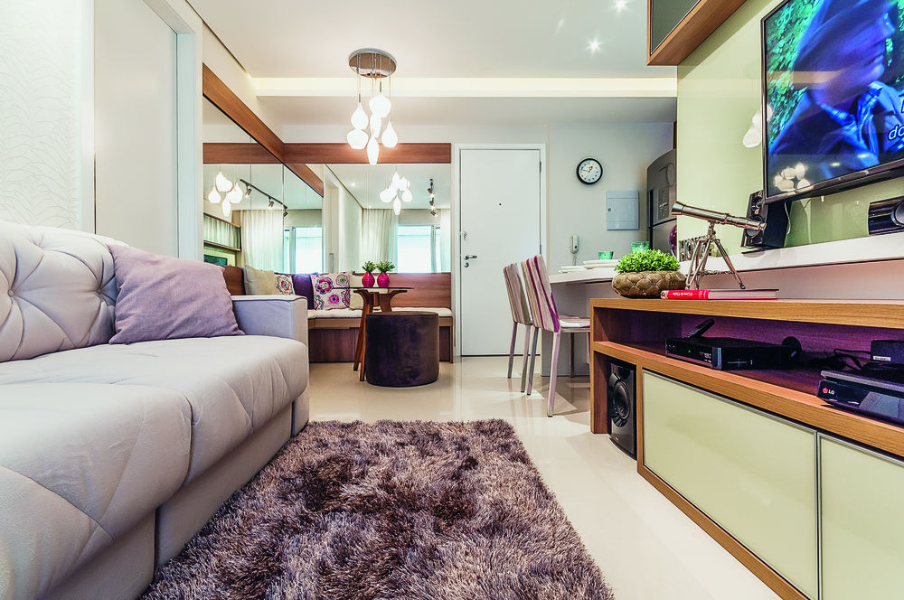 Projeto de apartamento aposta em elementos neutros e elegantes sala1