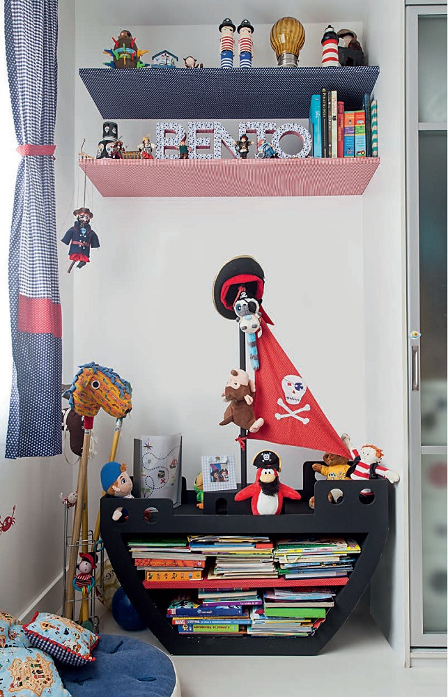Quarto de criança decorado com tema de pirata (4)