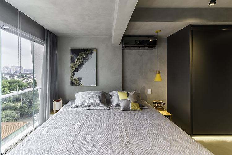 Quarto simples e cheio de personalidade