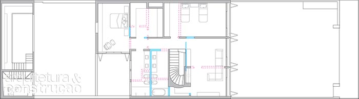 Primeiro pavimento: 141 m².