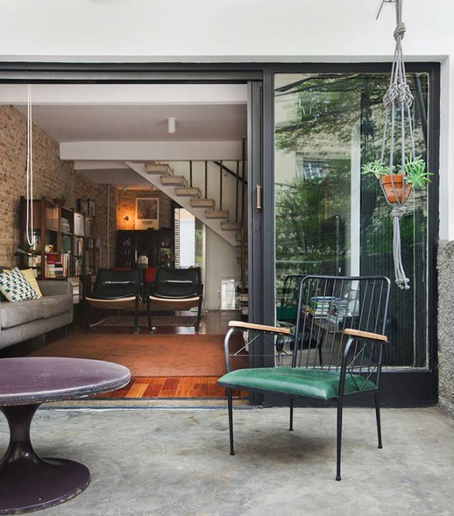 Por Histórias de Casa Por Histórias de Casa