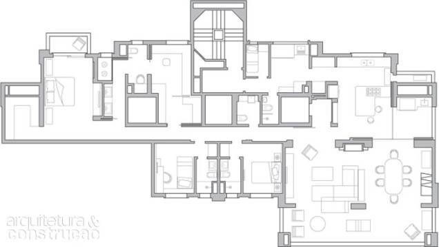 Satisfeito com a planta, o casal só investiu em novos revestimentos. “A construtora nem chegou a instalar os que estavam previstos. Evitamos desperdício”, afirma o autor do projeto. O mezanino comporta um escritório de 25 m². Satisfeito com a planta, o casal só investiu em novos revestimentos. “A construtora nem chegou a instalar os que estavam previstos. Evitamos desperdício”, afirma o autor do projeto. O mezanino comporta um escritório de 25 m².