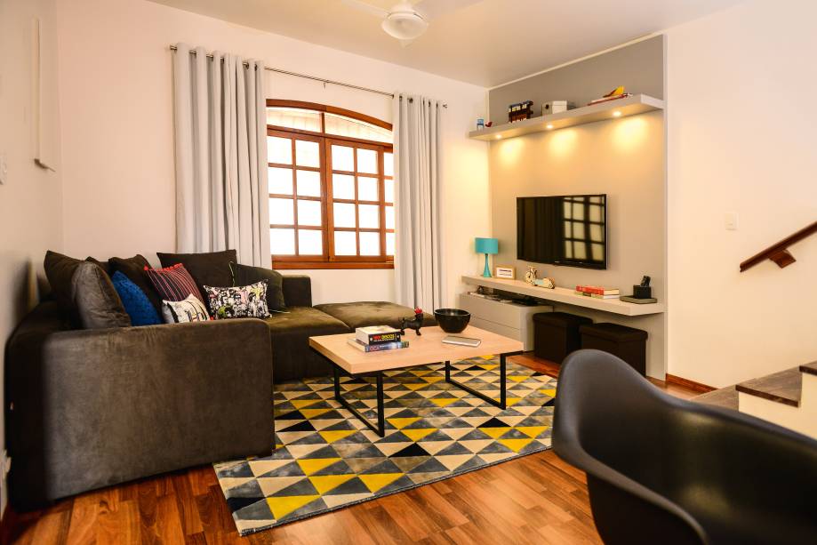 Sala decorada pelos moradores Judite Fonseca Sakai e Alexander Sakai.