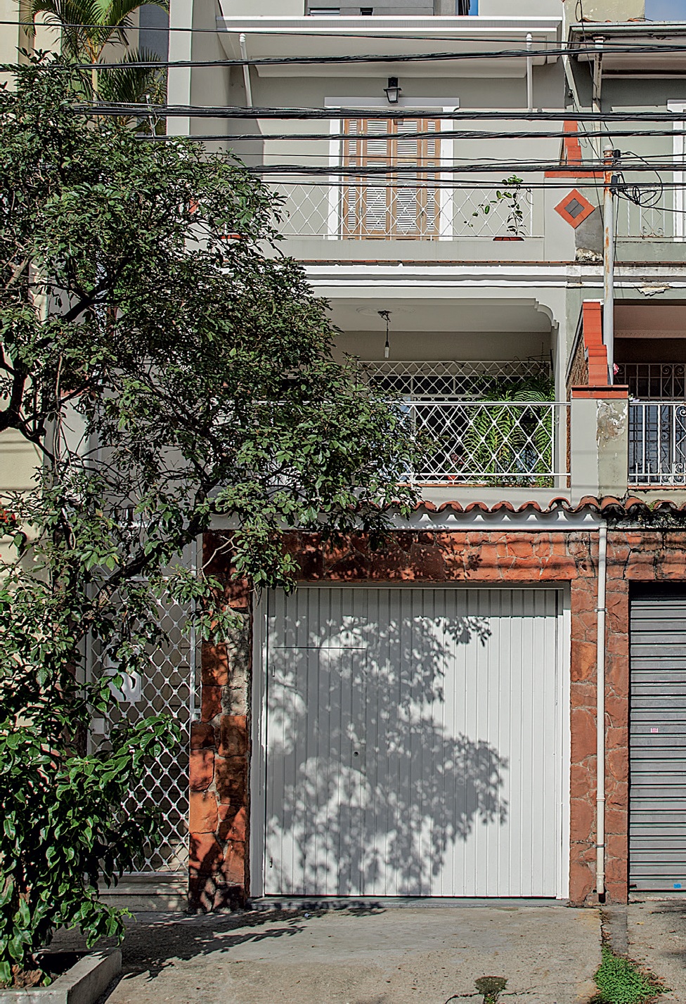 sobrado-antigo-por-fora-moderno-por-dentro-fachada