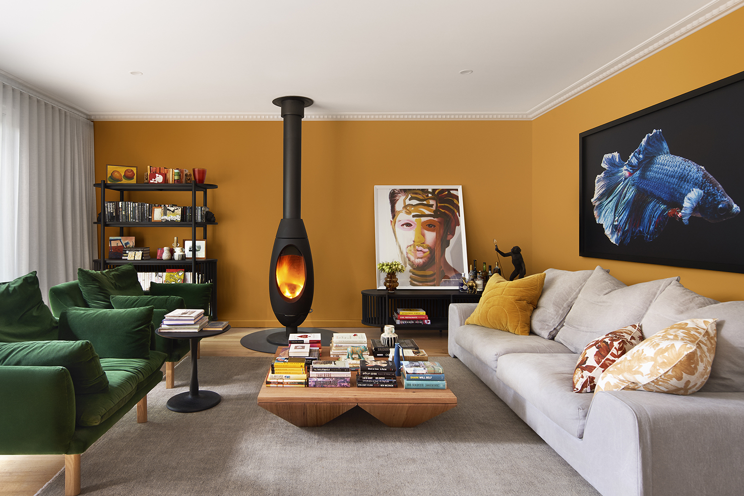 1-verde-e-ambar-se-harmonizam-no-decor-desa-casa-na-australia_1000px
