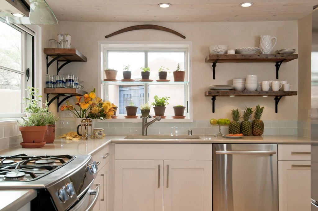12-inspiracoes-para-criar-um-jardim-de-ervas-na-cozinha-casa.com-decoist-8-jennifer-ashton cozinha