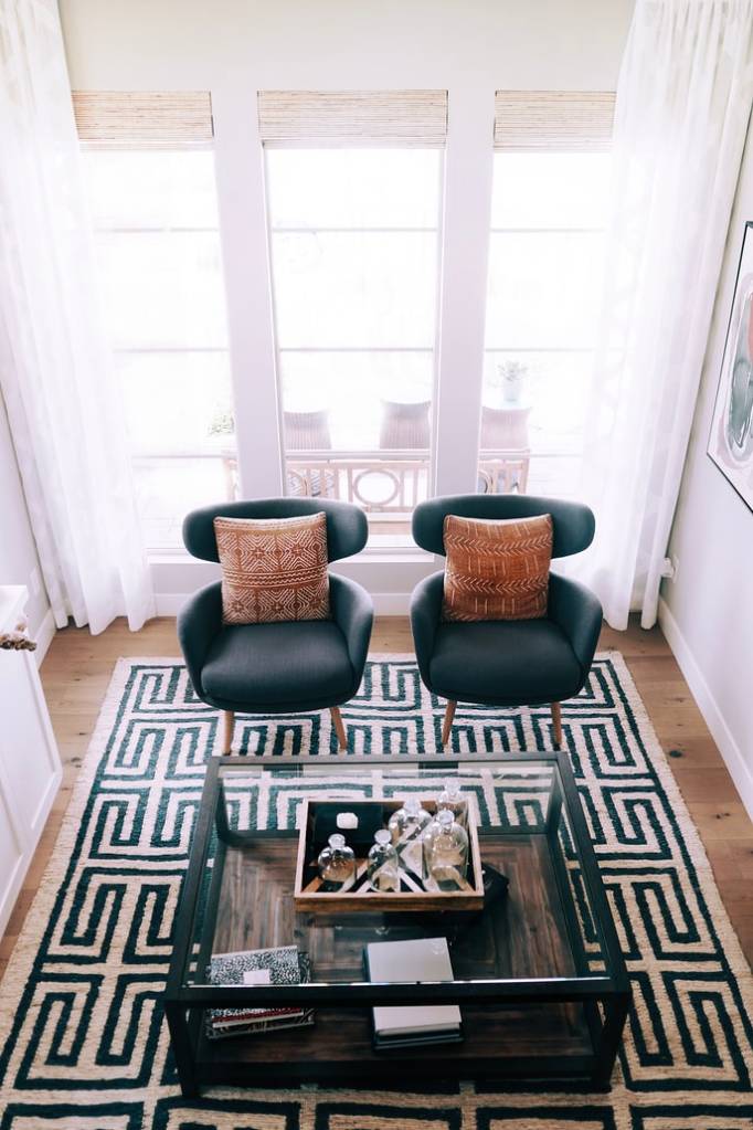 tapetes-estampados-no-decor-casa.com-unsplash-8-josh-hemsley