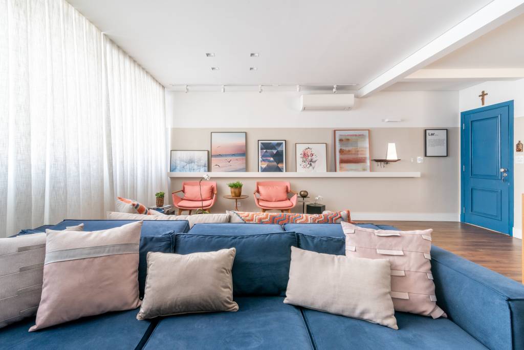 10-azul-e-rose-se-equilibram-no-decor-contemporaneo-deste-ape-de-150-m-2 10-azul-e-rose-se-equilibram-no-decor-contemporaneo-deste-ape-de-150-m-2