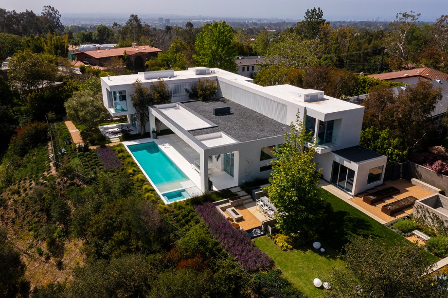 Esta casa de 743 m² em Los Angeles é como uma grande galeria de arte