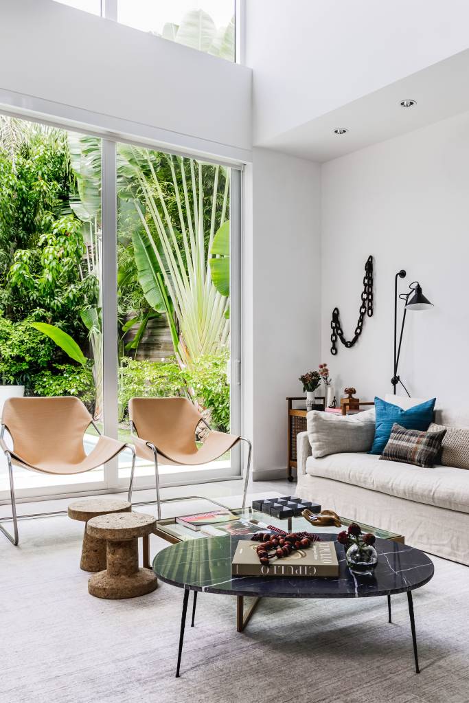 19-estilo-contemporaneo-e-design-nacional-marcam-esta-casa-de-330-m-2 19-estilo-contemporaneo-e-design-nacional-marcam-esta-casa-de-330-m-2