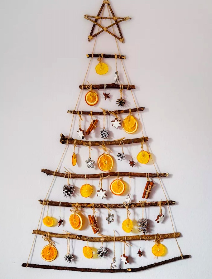 Confira 12 inspirações de árvores de Natal DIY Confira 12 inspirações de árvores de Natal DIY
