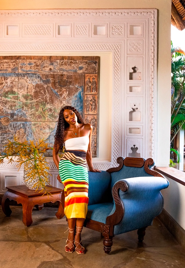 Um tour pela luxuosa e arejada villa de Naomi Campbell 